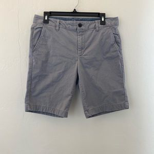 G.H. Bass & Co. Grey Chino Shorts Size 6